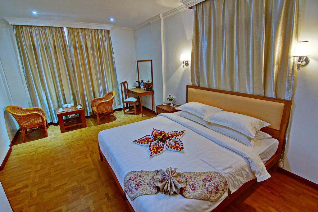 Wilson Hotel Mandalay Quarto foto
