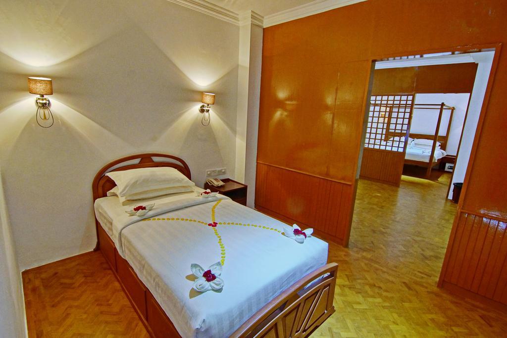 Wilson Hotel Mandalay Quarto foto